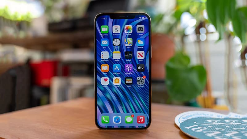 Sự ảnh hưởng của thay đổi thuế đến thị trường màn hình linh kiện iPhone nhập khẩu chính ngạch