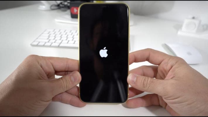 Màn Hình iPhone DURA Có Chất Lượng Bằng Màn Hình Zin Không?