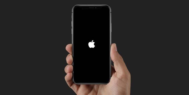 Màn hình iPhone bị tối đen do đâu mà ra?