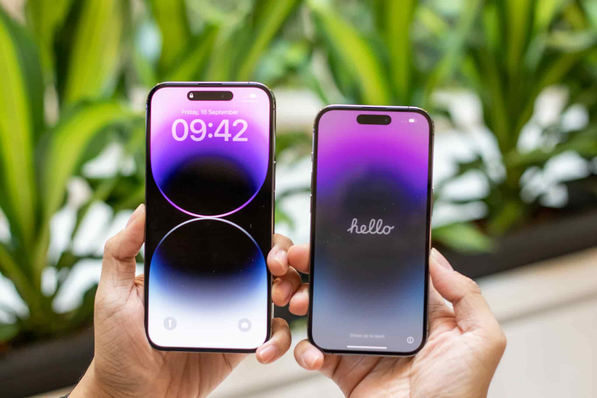 Để iPhone Gần Các Vật Sắc Nhọn – Màn Hình Dễ Bị Cấn, Xước Nghiêm Trọng