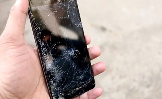 Cách khắc phục màn hình điện thoại bị đen nhưng vẫn có tiếng trên iPhone