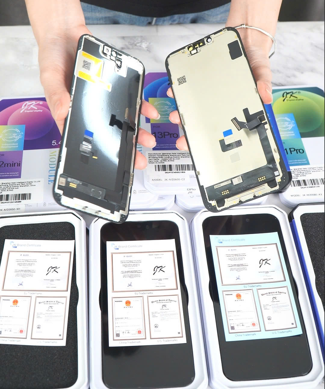 Thay màn hình iphone ở đâu giá rẻ uy tín?
