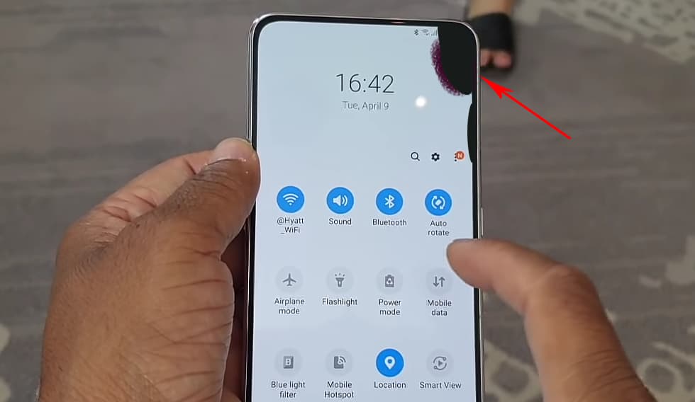 Vết nứt nhỏ, hậu quả lớn – Mối nguy từ màn hình Samsung bị vỡ