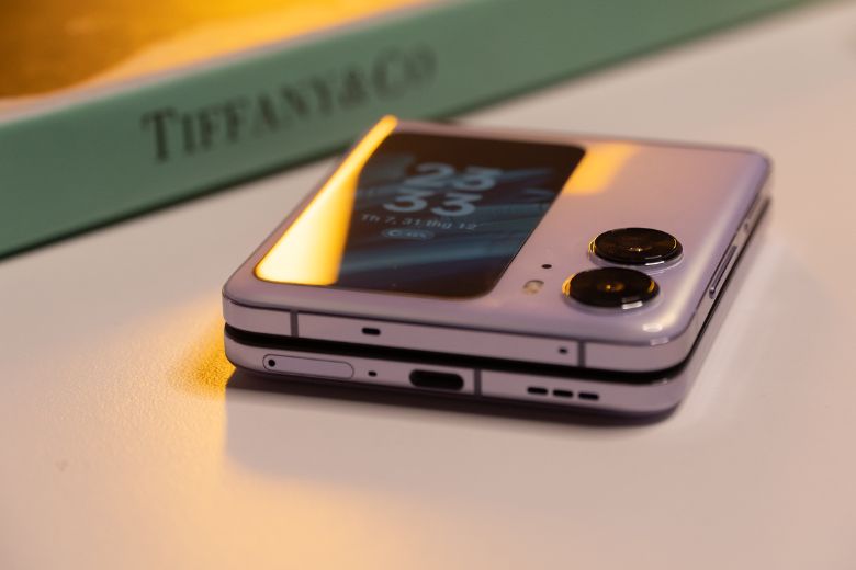 Thiết Kế Màn Hình Tràn Viền Trên Điện Thoại OPPO