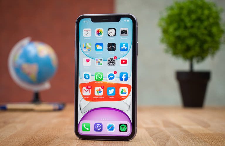 Cách giữ True Tone khi thay màn hình linh kiện iPhone không chính hãng