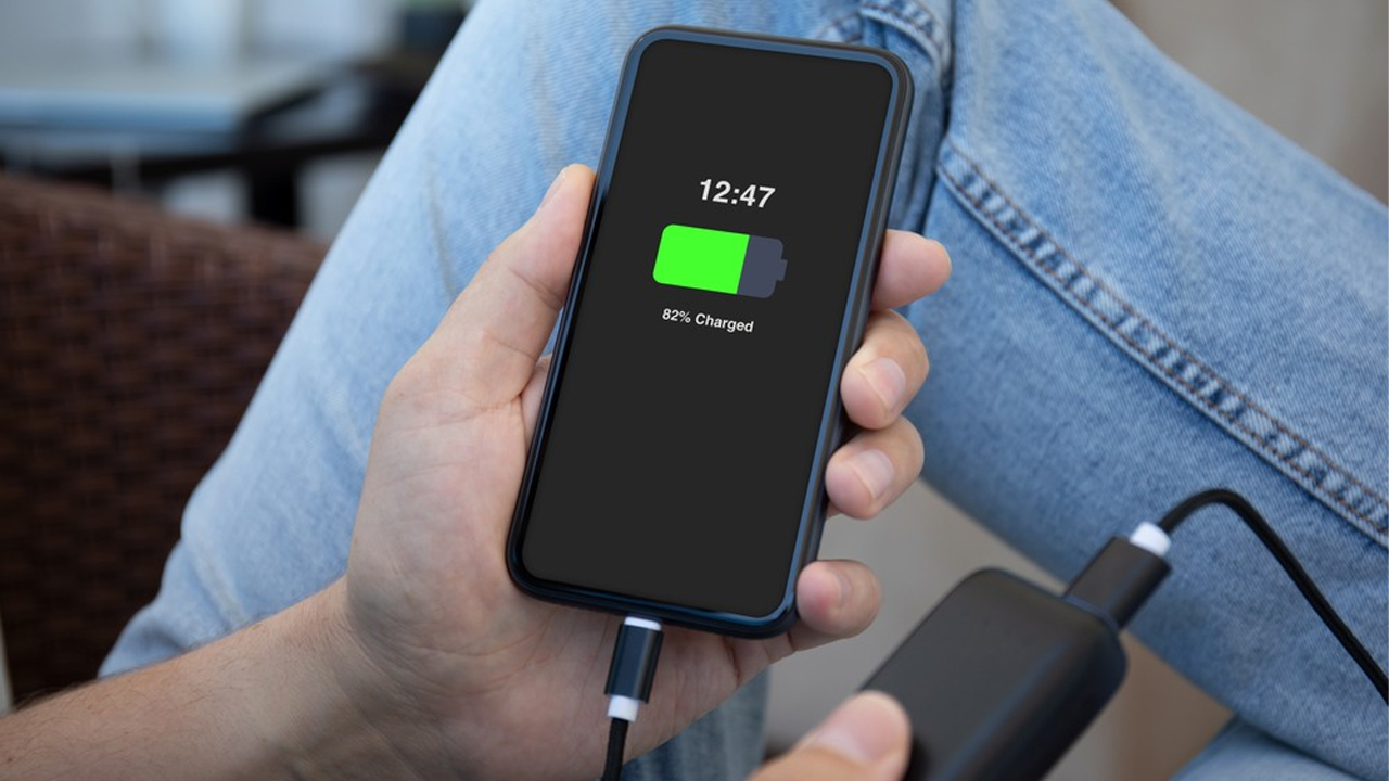 Lợi ích của pin iPhone chính ngạch full VAT cho đại lý trong kinh doanh