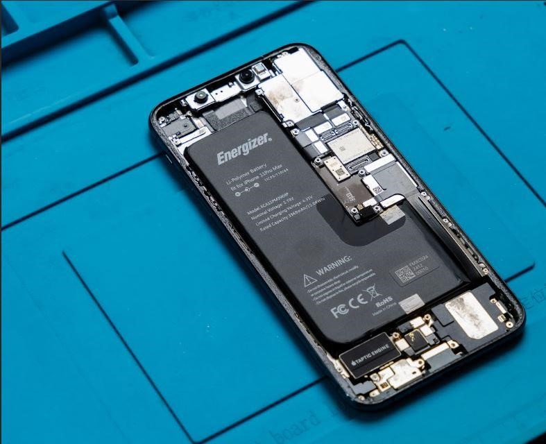 Mua pin iPhone chính ngạch full VAT giúp đại lý tiết kiệm chi phí
