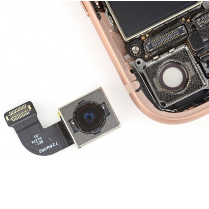 Camera sau thay cho IP 8