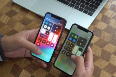 Có phải màn hình iPhone bị đơ đều phải thay ngay hay không?