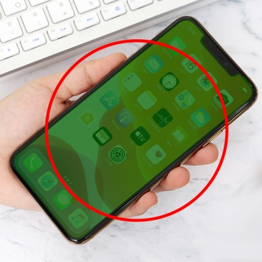 Làm thế nào khắc phục màn hình iPhone bị nháy xanh?
