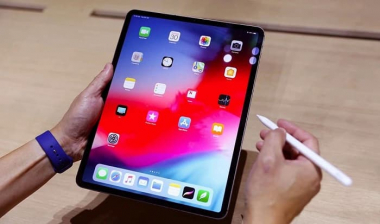 Màn hình iPad không cảm ứng được phải làm sao?