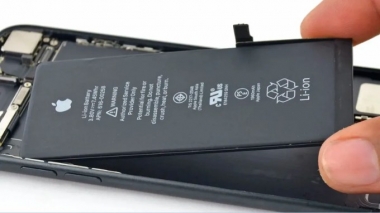 Mua pin iPhone chính ngạch full VAT giúp đại lý tiết kiệm chi phí
