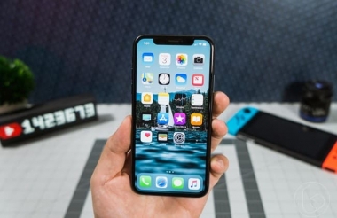 So sánh màn hình zin và màn hình ép kính cho iPhone 14 Pro