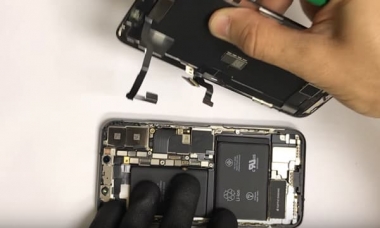 Thay màn hình iPhone bị mất True Tone có ảnh hưởng gì không?